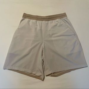 Lululemon Small Pace Breaker Shorts 7 inch Inseam White Opal and Beige